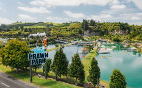 Huka Prawn Park.