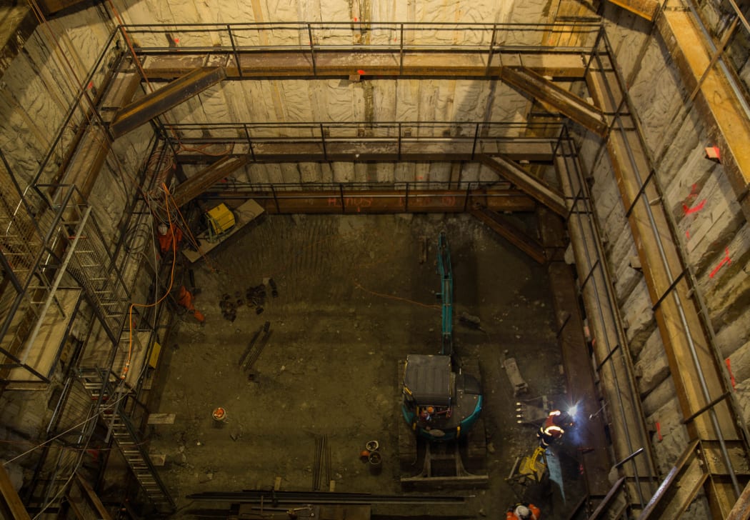 City Rail Link: works at corner of Albert and Victoria Street.