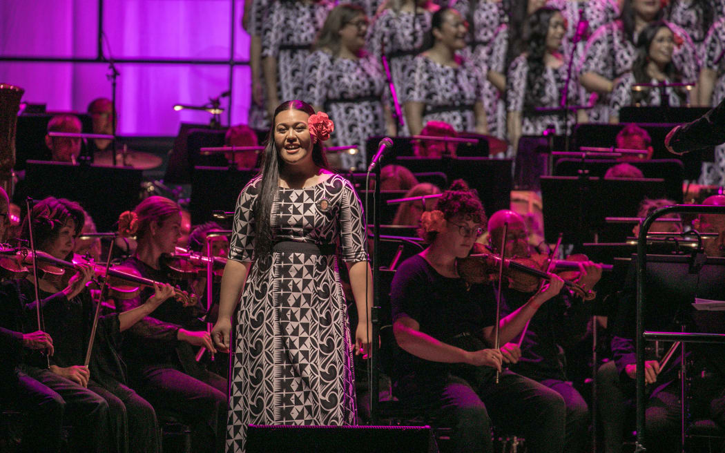 Signature Choir and the NZSO on stage at Spark Arena, Auckland.