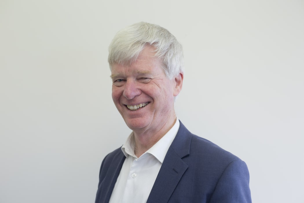 Peter Walls CEO of Chamber Music New Zealand announces his retirement
