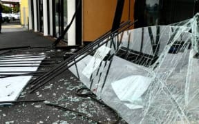 A West Auckland tobacco and vape shop will remain closed after a ram raid and robbery caused thousands of dollars of damage early on Saturday morning.
Wicked Habits on Glenmall Place in Glen Eden was hit around 1.30am on January 4.