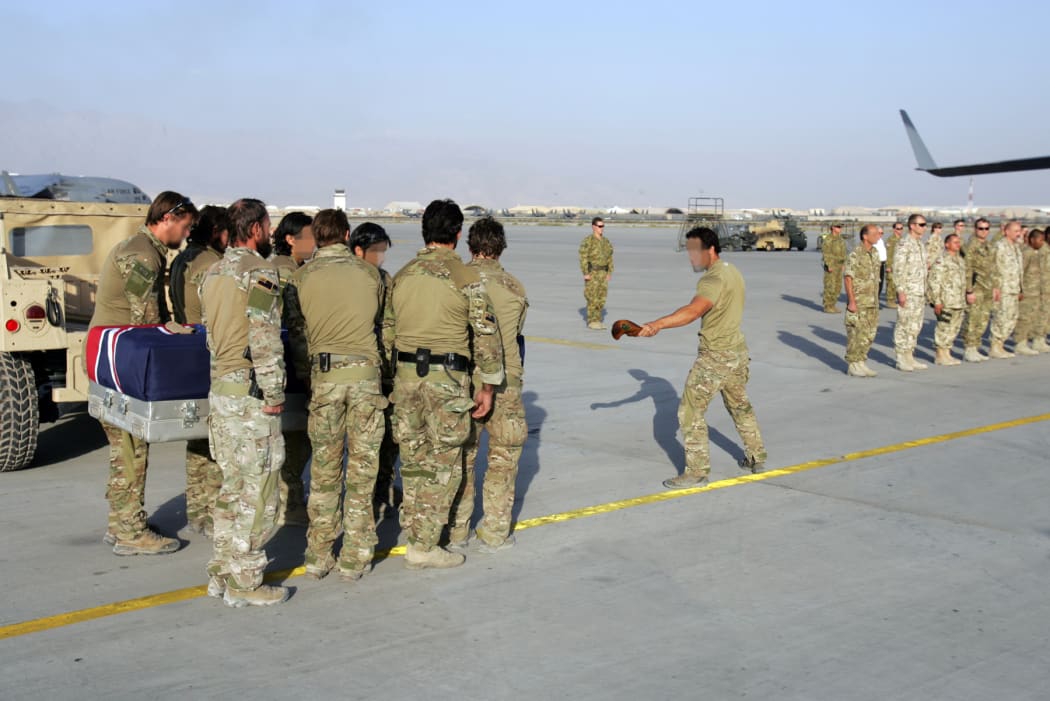 New Zealand soldiers in Afghanistan farewell Lance Corporal Smith.