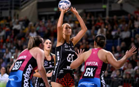 Charlie Bell of the Tactix shoots during the round one ANZ Championship match between Tactix and Steel.
