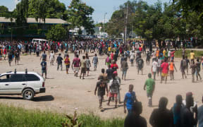 Crowds rioting in Honiara after Manasseh Sogavare was voted in as PM.