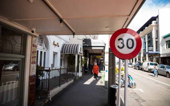 Speed limit sign