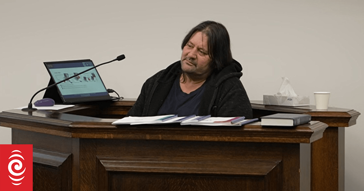 Loafers Lodge resident put out couch fire shortly before fatal blaze: 'It was close, bro'