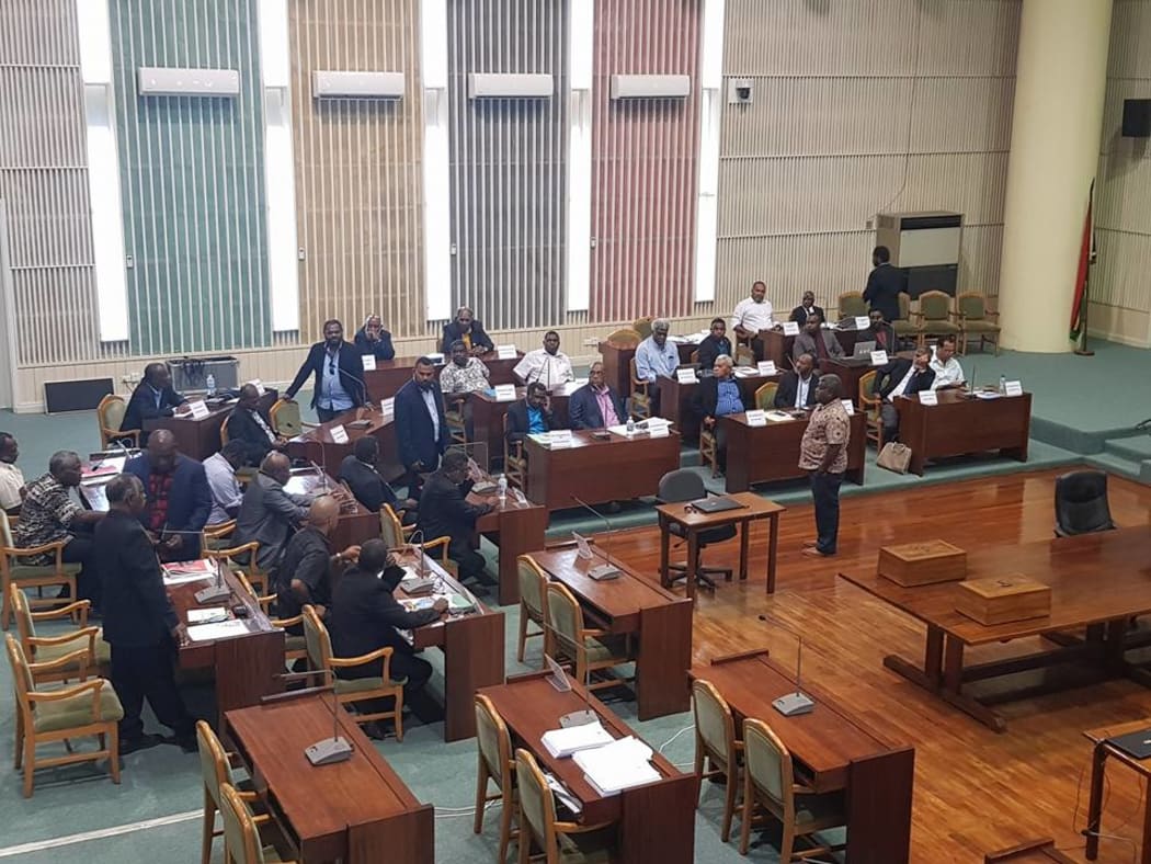 The Vanuatu government bench sported 31 MPs when the bell sounded for the parliament sitting this morning. 23 November 2018