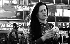 Smartphone Zombie Girls