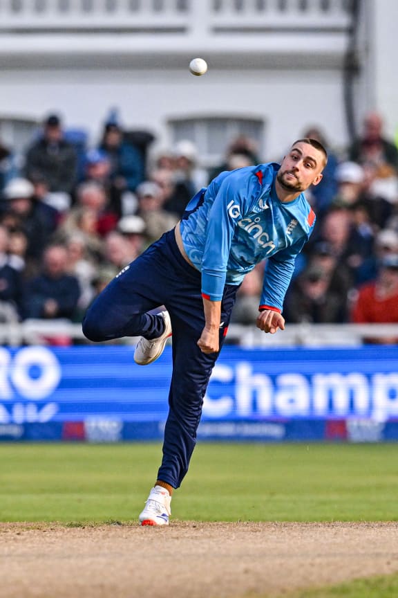 Phil Salt of England bowls
