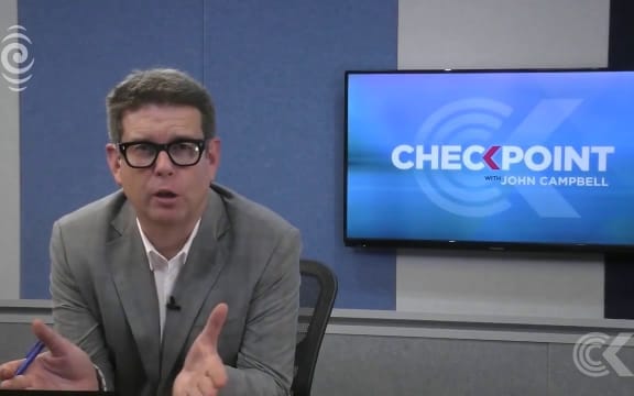 Six Titirangi homes cut off after massive landslip: RNZ Checkpoint