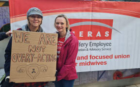 Midwives strike in Auckland