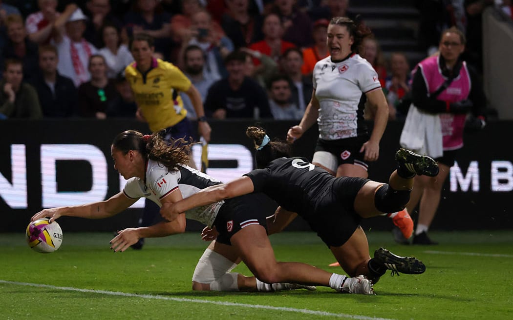 Florence Symonds of Canada scores her team's third try during the Women's Rugby World Cup 2025 Semi Final.