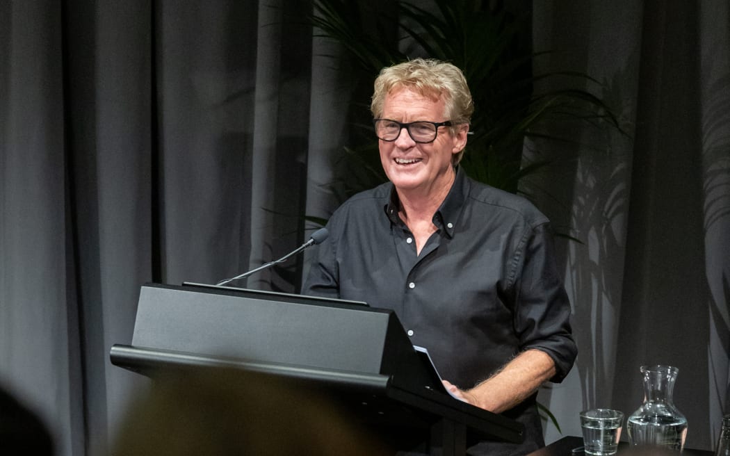 Don McGlashan giving his 2025 Lilburn Lecture.