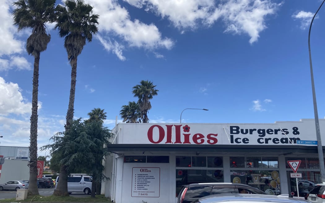 Ollie's Diner in Royal Oak