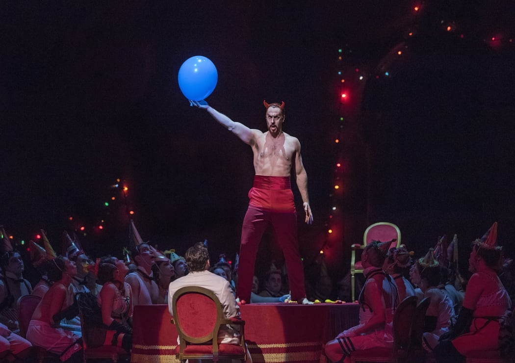 Christian Van Horn in the title role of Boito's 'Mefistofele'