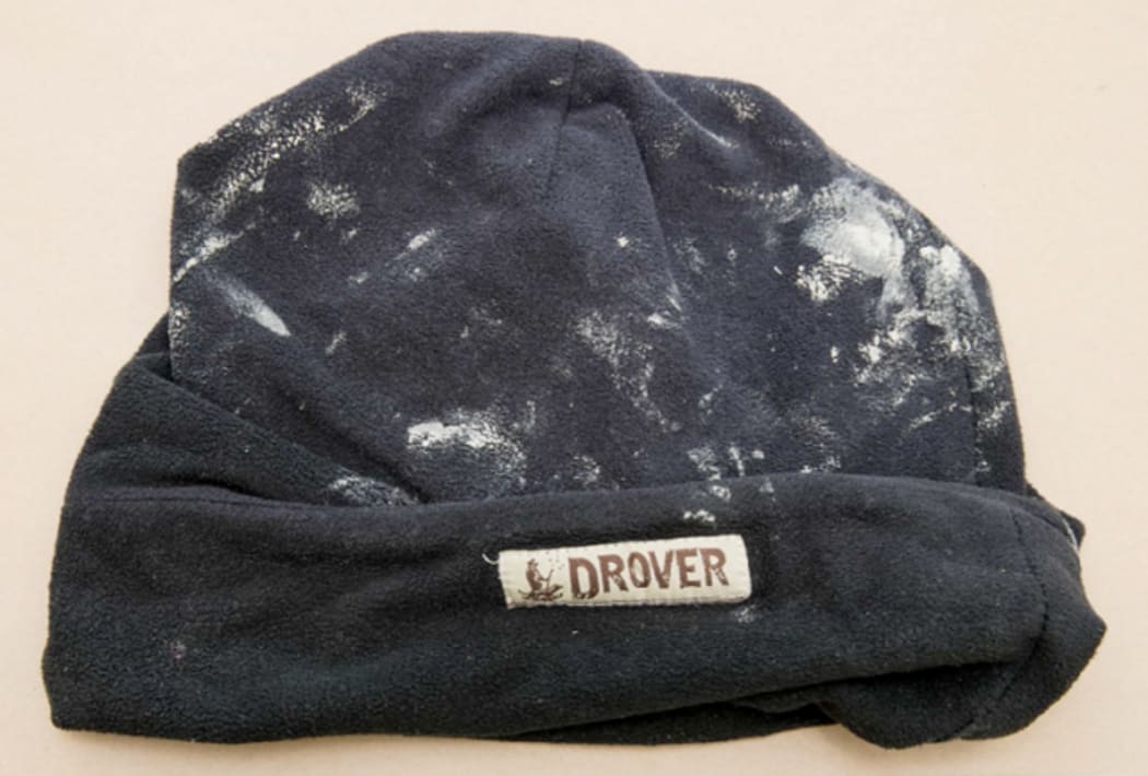 Police investigating the death of Upper Hutt woman Lois Tolley have released a series of photos of items of interest connected to her killers.