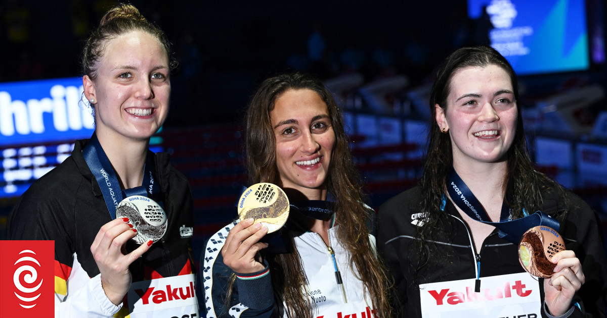 Erika Fairweather wins 800m freestyle World Championship medal - Vimarsana News