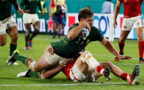 Springbok centre Frans Steyn scores a try against Canada.