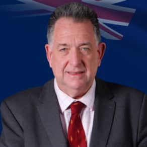 Winston Peters endorses National's Chris Bishop over NZ First's Hutt ...