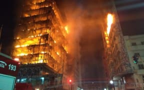 More than 150 firefighters were battling a major blaze which broke out at a high-rise building overnight in Brazil's largest city, São Paulo.