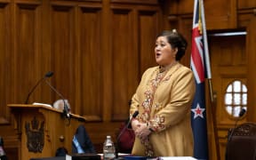 Dame Cindy Kiro joins in singing the waiata Ngā Puawai O Ngapuhi at her swearing-in