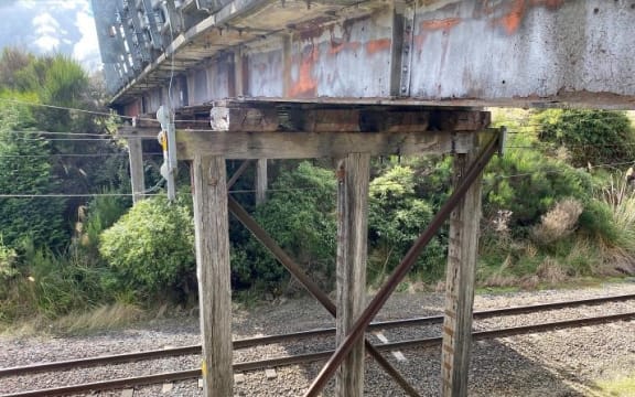 Ruapehu Rd bridge.