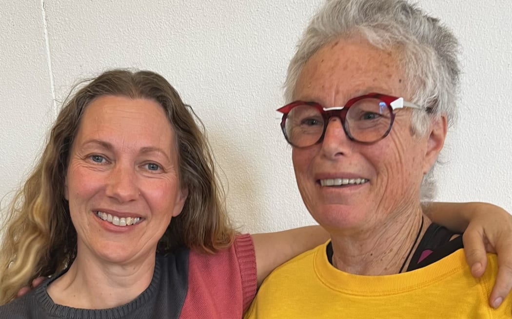 Nicola Pauling and  Fiona Campbell