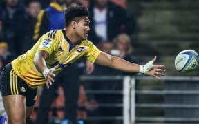 The Hurricanes wing Julian Savea in action.