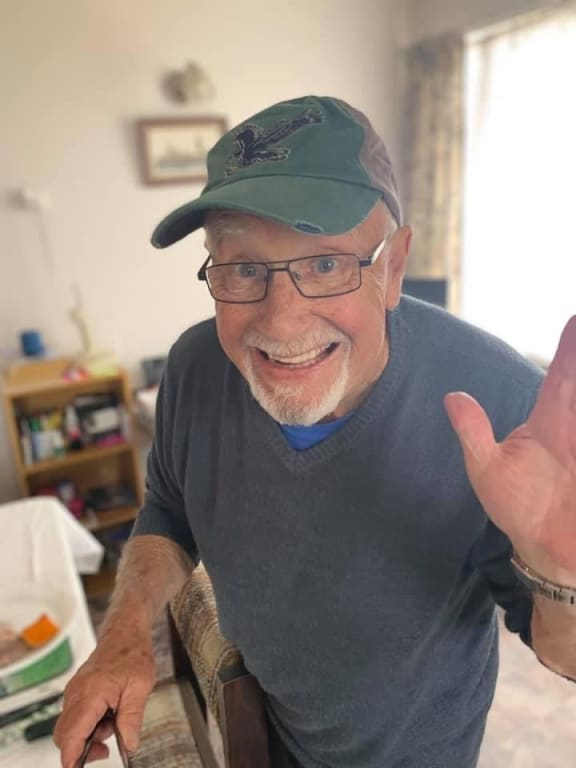 Sasha Holden's father Lyell Beard