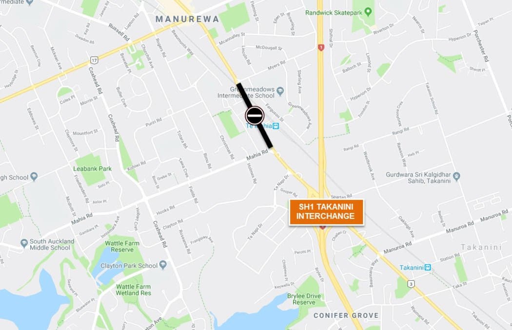 The area of Great South Road that has been closed by the crash.