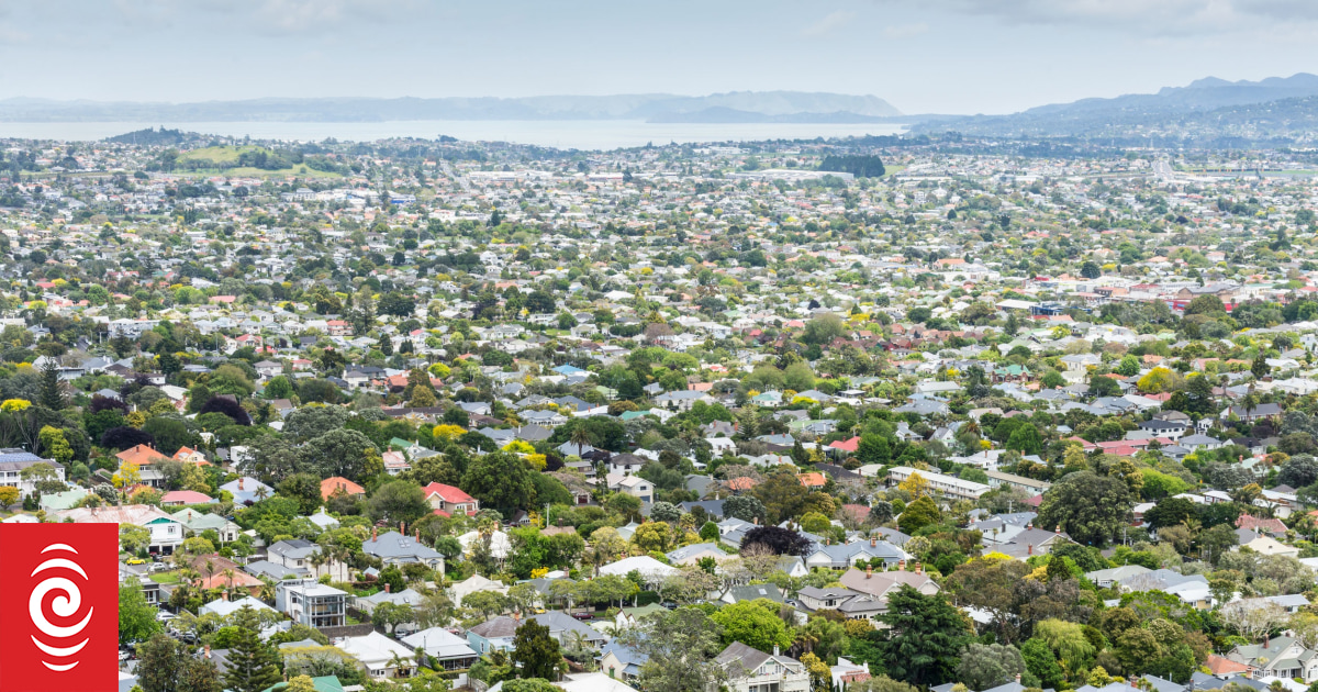 Public 'ready to be convinced' about capital gains tax - inequality expert - Vimarsana News