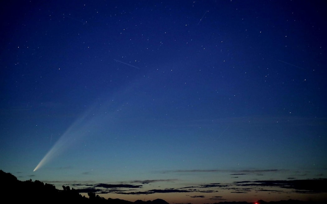 Comet C/2024 G3 ATLAS as seen over Wrights Hill in Wellington on 21 January.