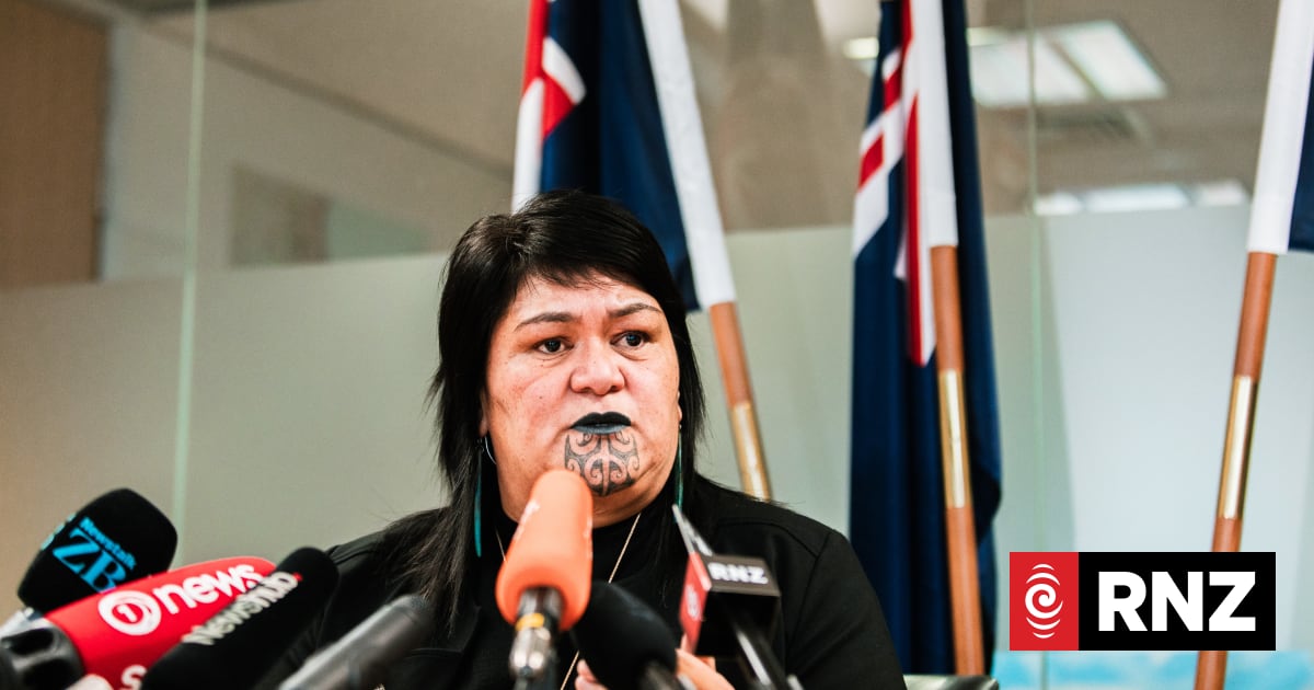 Mahuta won't rule out forcing councils into Three Waters reforms | RNZ