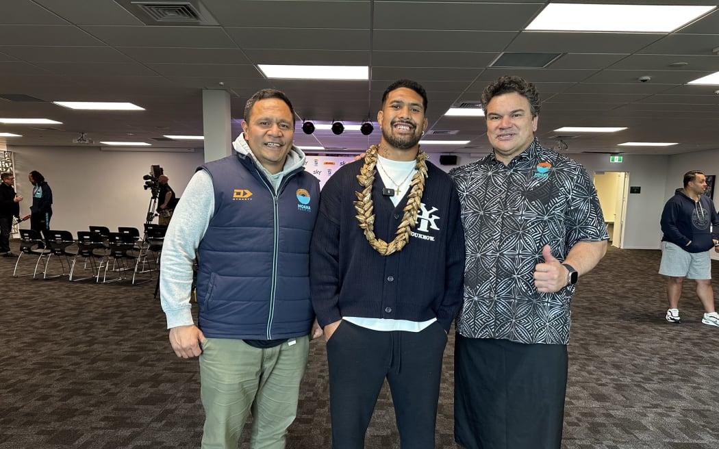 Ardie Savea, center, with Moana Pasifika chairman and former All Black player Sir Michael Jones on Monday.