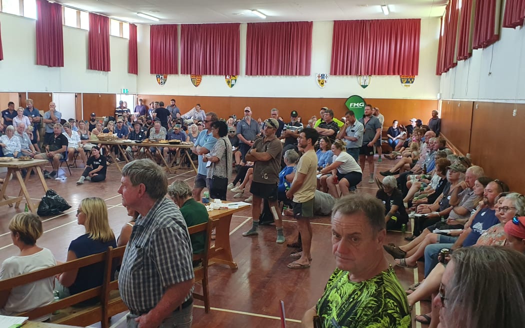 Hundreds turned out, some by chopper, for Sunday's post-Cyclone Gabrielle community meeting in Tīnui, on the east coast of Wairarapa.