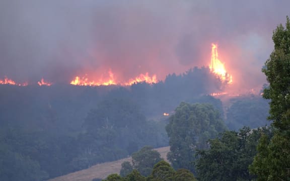 Fire close on the outskirts of Governors Bay.