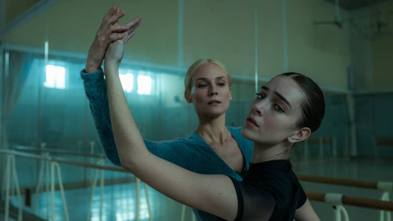 Joika - Diane Kruger & Talia Ryder