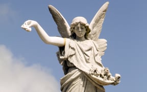 The white Italian marble statue of an angel was commissioned by a Te Rarawa chief, Leopold Busby, in 1916, two years after WWI started.
