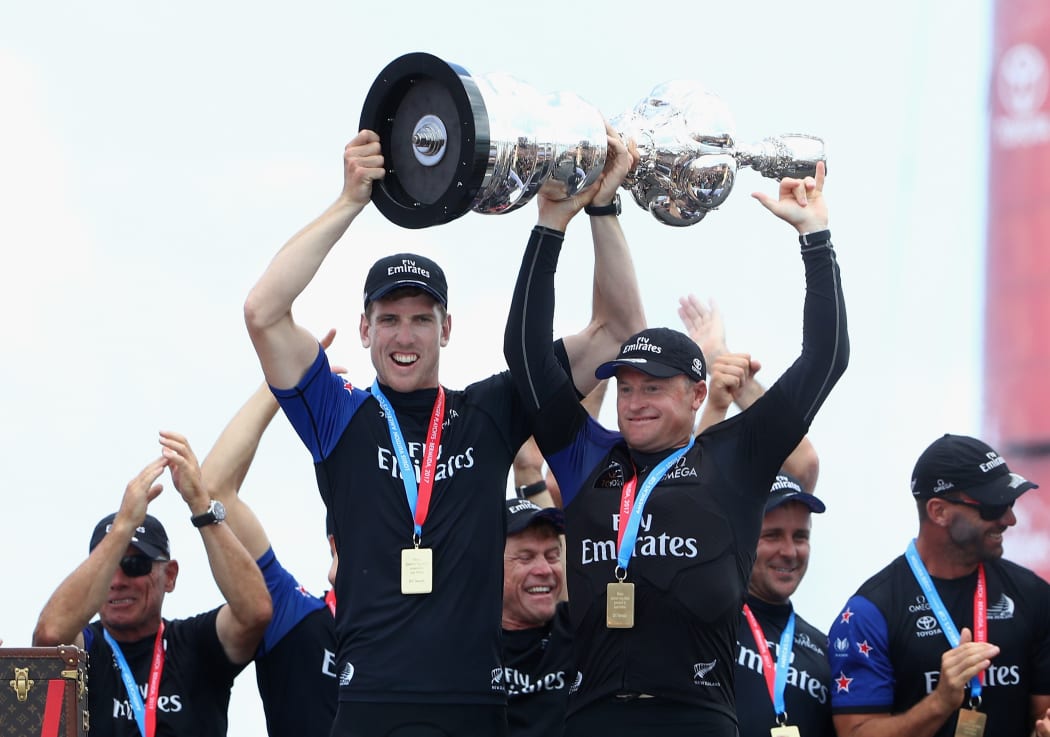 Team NZ is bringing the Auld Mug home after 14 years away with a 7-1 win over Oracle Team USA in Bermuda.
