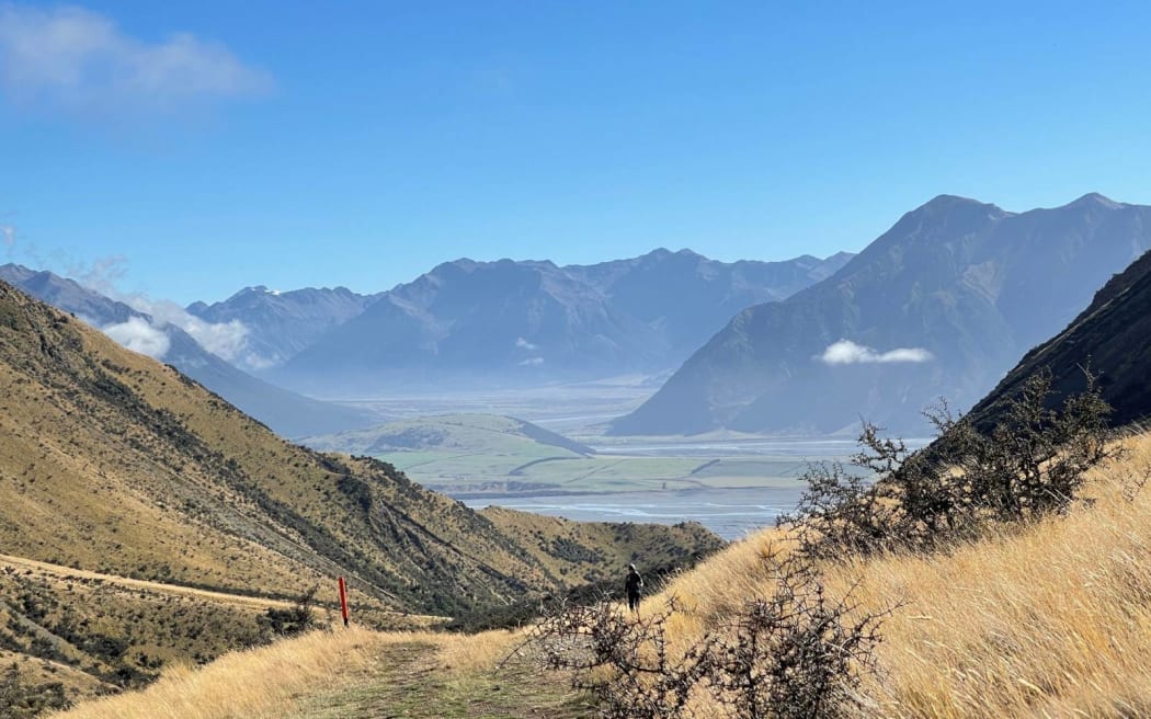 The views of the Rakaia River heading toward Turtons Saddle on the way to A-Frame Hut along the Te Araroa Trail.