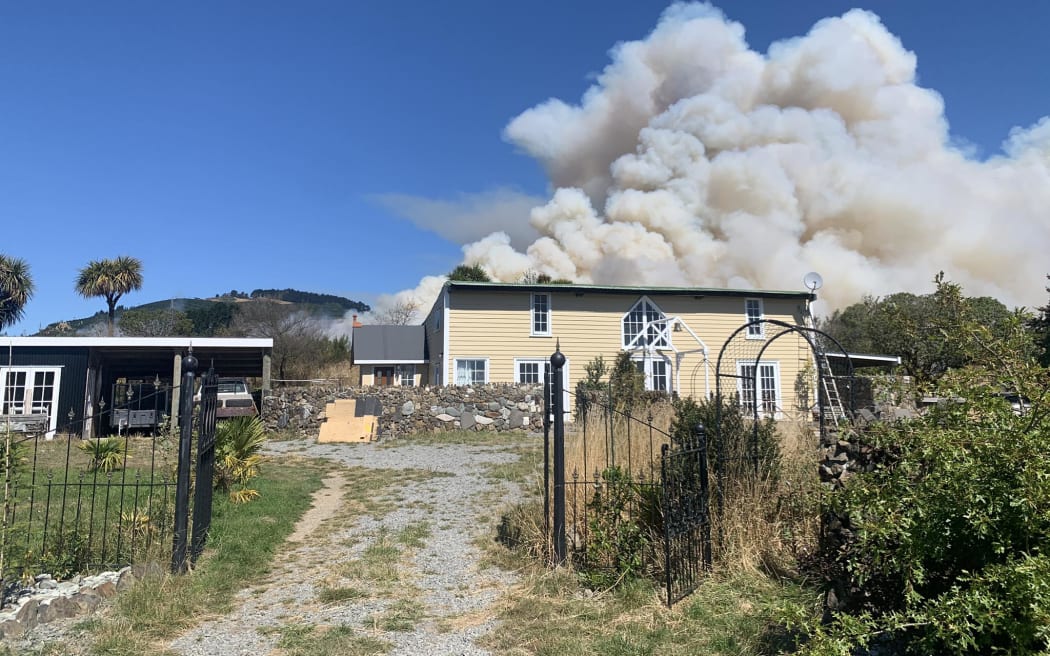 Fire in the Port Hills on 14 February 2024.