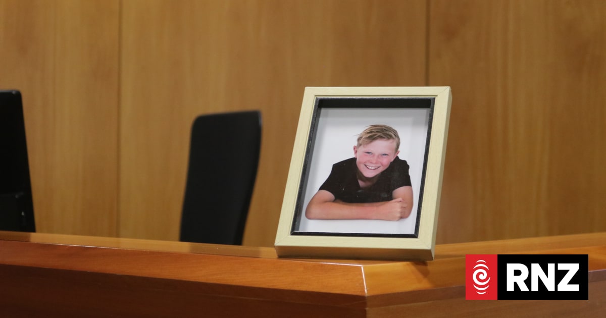 Inquest begins into 'plainly unlawful' carbon monoxide death of 12-year-old Jesse Samuel