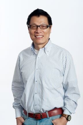 Dr Kang Lee