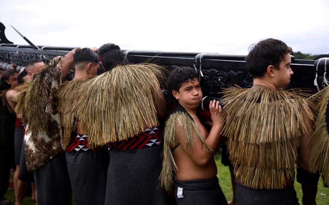 Kaihoe as young as 14 lift Te Kawau back onto land