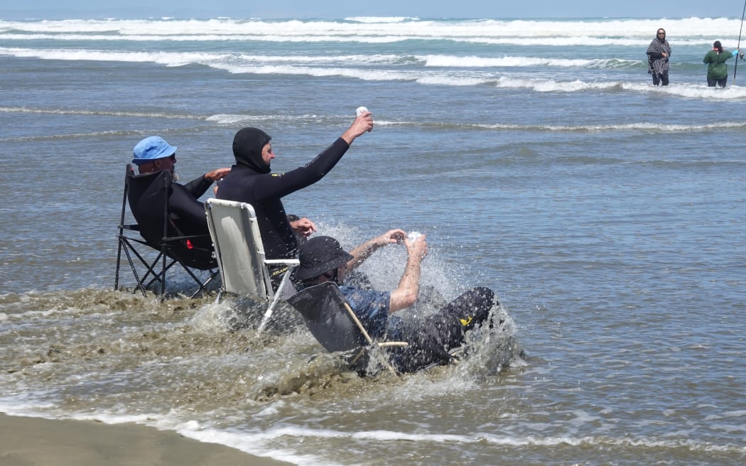 Rule number one when a big sweep hits you: Make sure sea water doesn’t get in your beer.