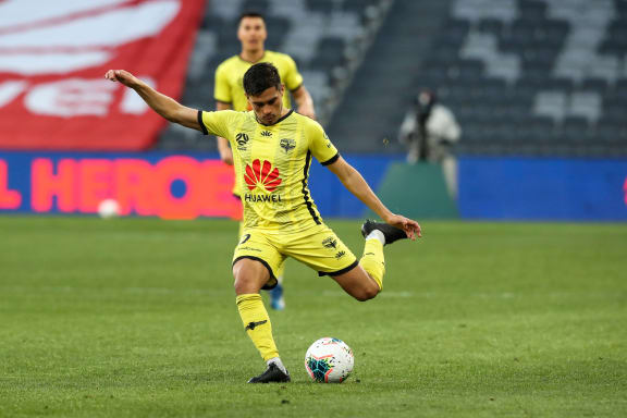 Ulises Davila of the Phoenix in possession during the A-League match,  Perth Glory v Wellington Phoenix at Bankwest Stadium, Saturday 22nd August 2020 Copyright Photo: David Neilson / www.photosport.nz