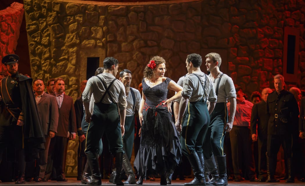 A scene from Carmen at Chicago Lyric Opera
