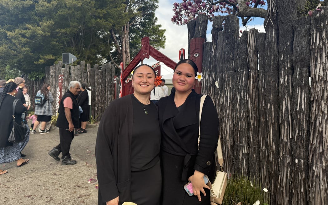 Maia Lusia Anitele'a and Linzie Mata'afa at Koroneihana.