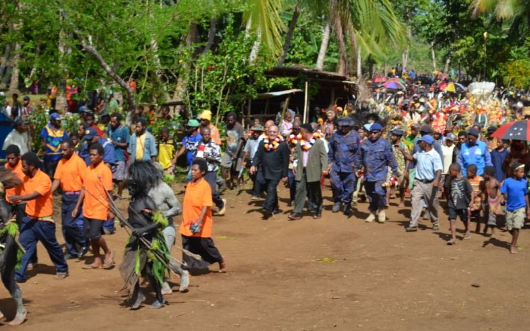 Papua New Guinea Prime Minister Peter O'Neill opens roads and classrooms in Middle Ramu.