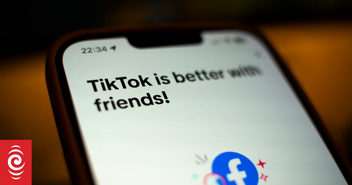 الراوي: ما الذي يميز تقنية TikTok؟